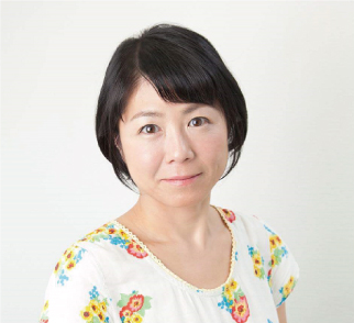 山崎 恵美 写真